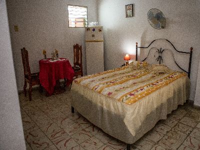 Hostal Lopez de Eidolidia y Pepe7